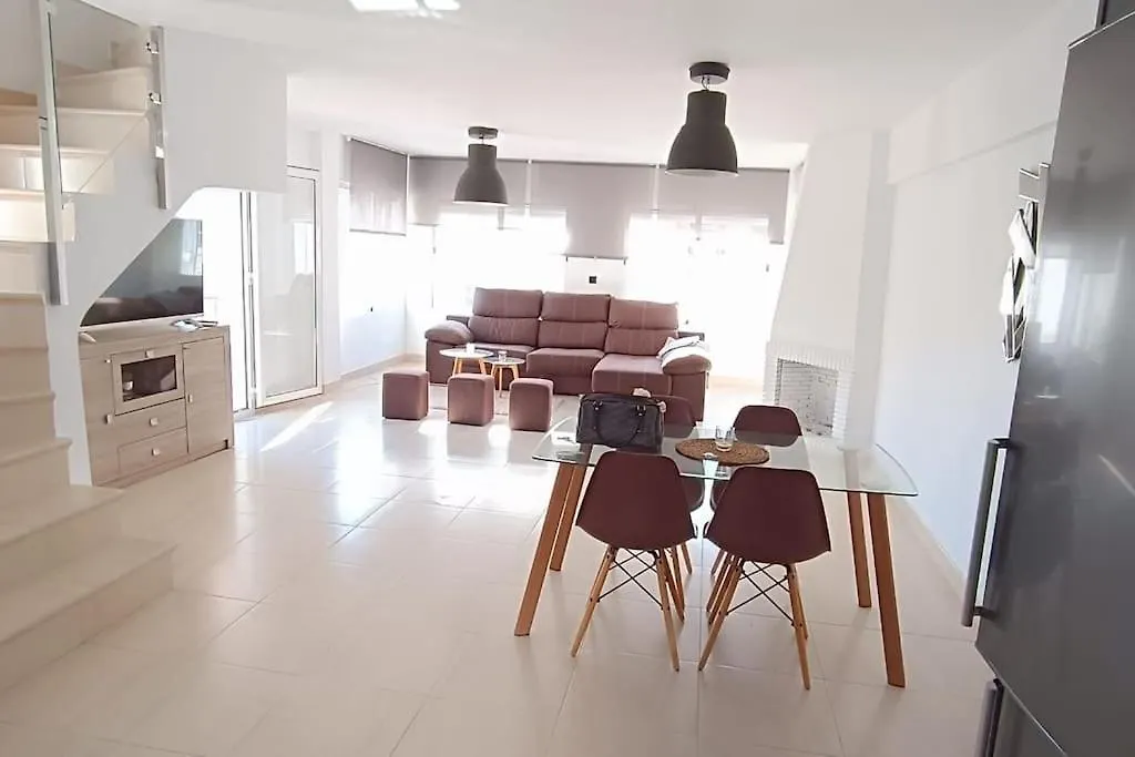 Acogedor Duplex Playa Y Golf contacts
